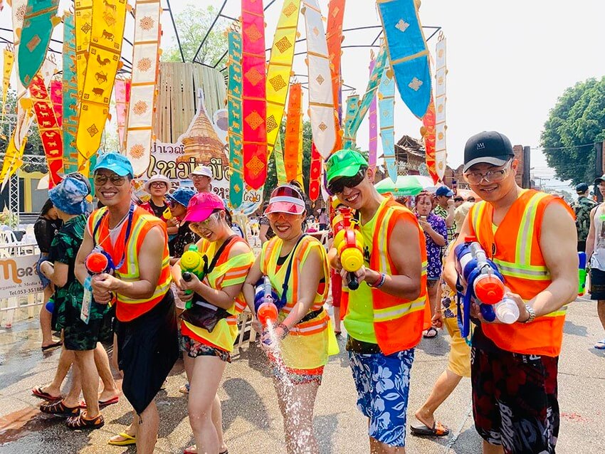 Trang bị đầy đủ để tự tin trong trận “thủy chiến”